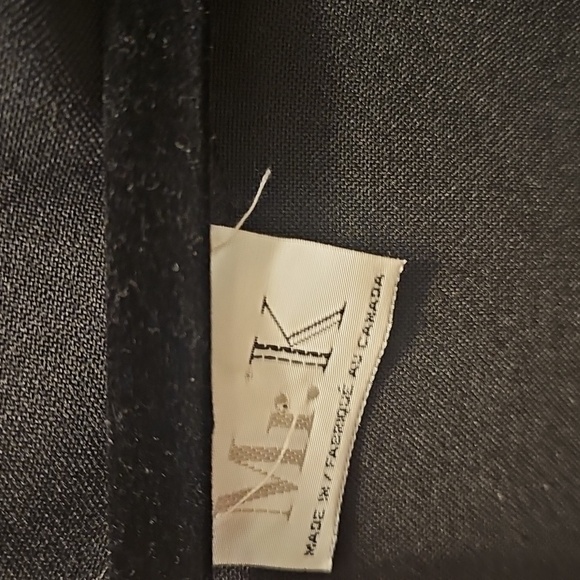 Blazer - Picture 2 of 6